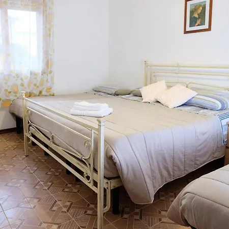 Peaceful Flat With Direct Access Beahost Apartment Rosolina Mare